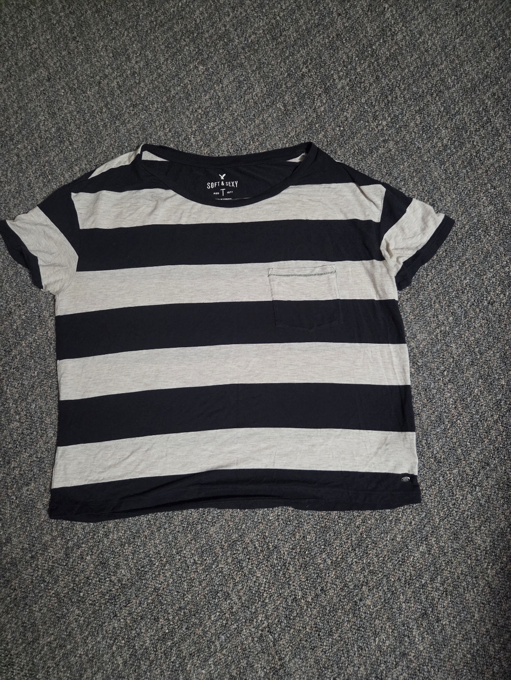 American Eagle Outfitters Black and Cream Striped Short Sleeve Tee